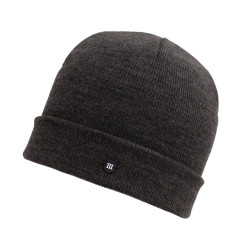 Tresanti Sven | fine knitted hat with rubber logo iii