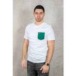 Lyle and Scott Contrast pocket t-shirt
