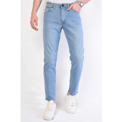 True Rise Regular fit jeans dp23