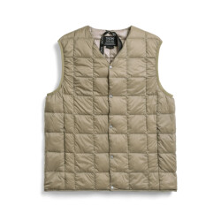 Taion v-neck down vest 001 -