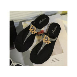 The Dezzy Factory Dezzy slippers