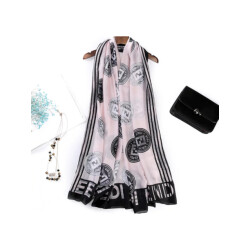 The Dezzy Factory Frederique scarf