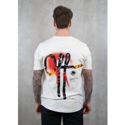 Off The Pitch Ornament slim fit tee