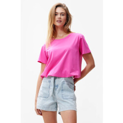 Catwalk Junkie 2502020240 washed tuck in t-shirt