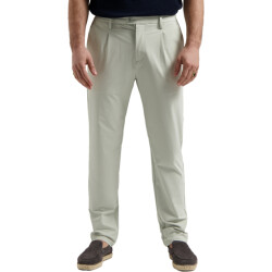 Dstrezzed Ds logan tech chino