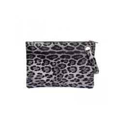 The Dezzy Factory Nala clutch |