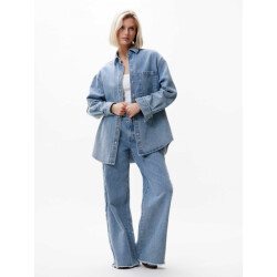Catwalk Junkie Denim blouse met gerafelde details