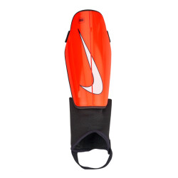 Nike Charge voetbal scheen- en enkelbeschermers