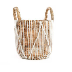 Bazar Bizar The straight stitched macrame basket s
