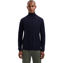 Dstrezzed Destin turtleneck