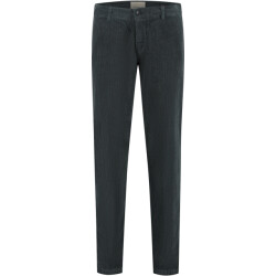 Dstrezzed Logan lt. wide rib chino