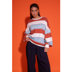 Studio Amaya Daisey sweater