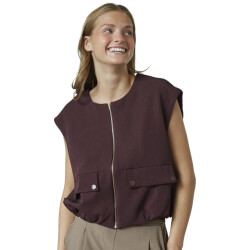 Sisters Point Garwin-ve3 deep bordeaux