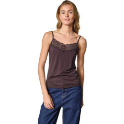 Sisters Point Vumi-st chocolate