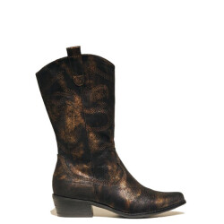 Laura Vita Nhicnio 28