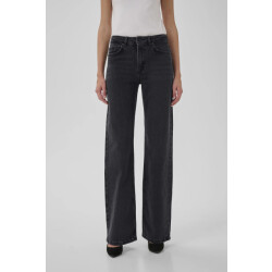 My Essential Wardrobe 10704222 35 the louis jeans