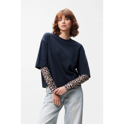 Catwalk Junkie 2601020400 tshirt with mesh sleeves