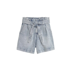 Catwalk Junkie 2302084401 denim shorts with a comfortable waist