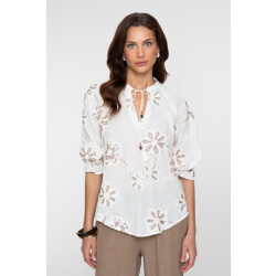 Geisha Top embroidered ecru