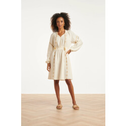 Smashed Lemon Off white jurk met gouden borduursels en taille elastiek |