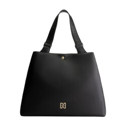 Nikkie Doral shopper