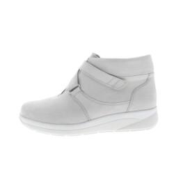 Perfect Footwork Eva s