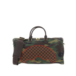 Sprayground Shark shape check duffle handtas